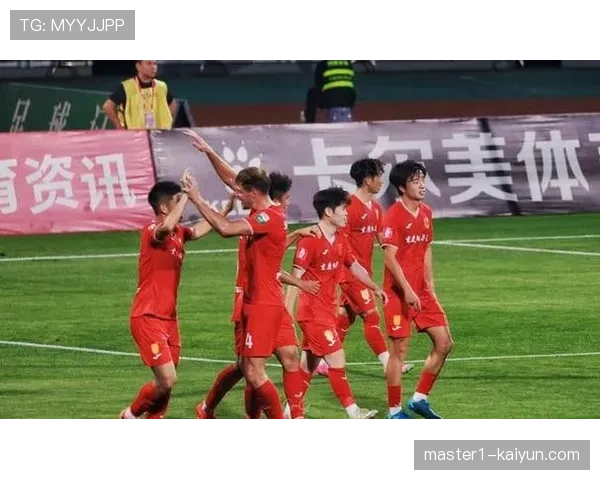 升班马重庆铜梁龙防守稳健 三轮仅失三球成联赛失球最少球队